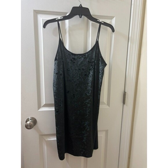 Victorias Secret Crushed Velvet Nightgown Slip Dress Black Women’s M/L - Picture 1 of 7